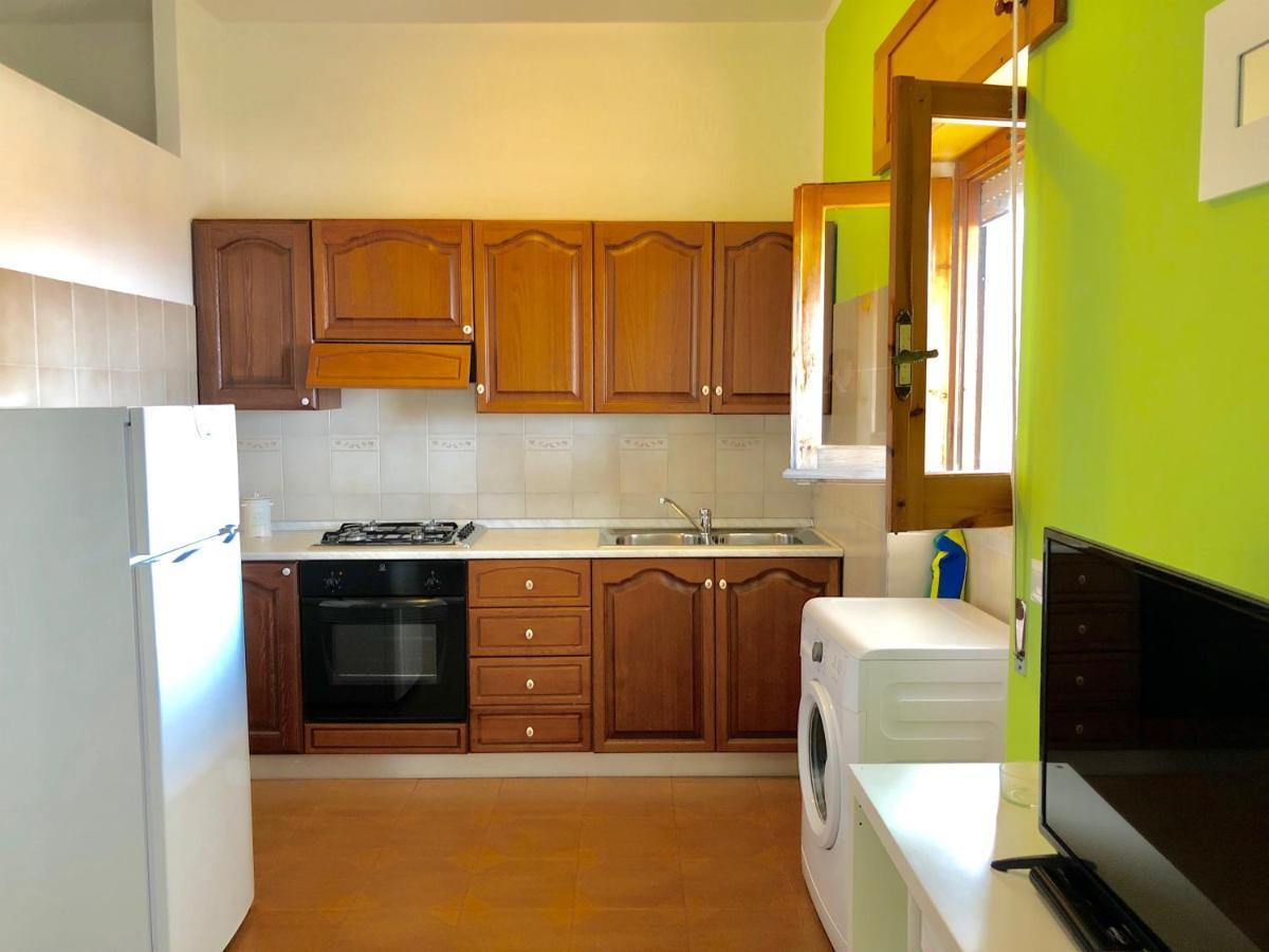 Apartament Lucia 150Mt From Beach Кастельсардо Экстерьер фото