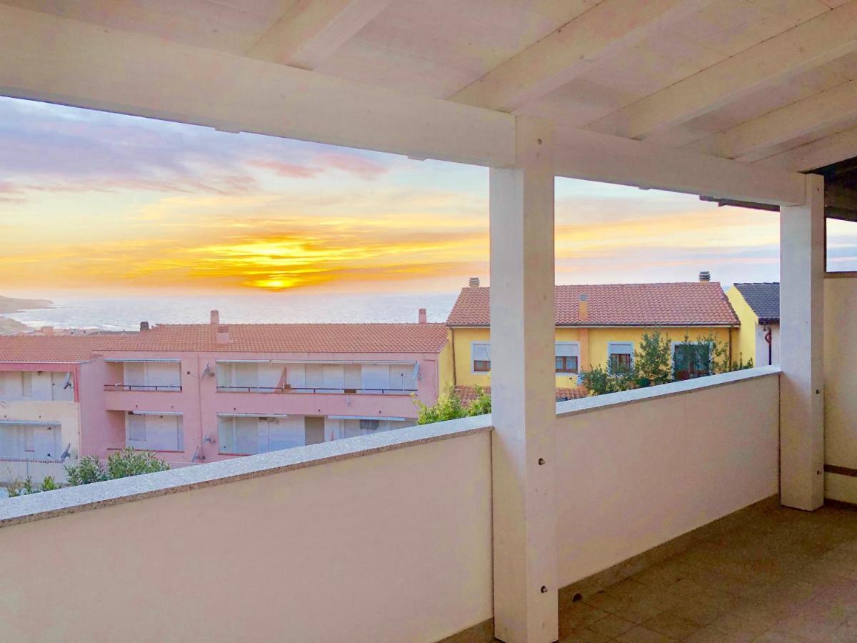 Apartament Lucia 150Mt From Beach Кастельсардо Экстерьер фото